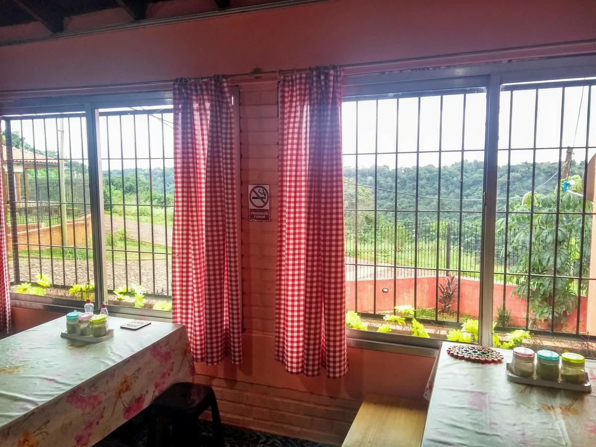 Butterfly Hostel Πουέρτο Ιγκουασού Εξωτερικό φωτογραφία