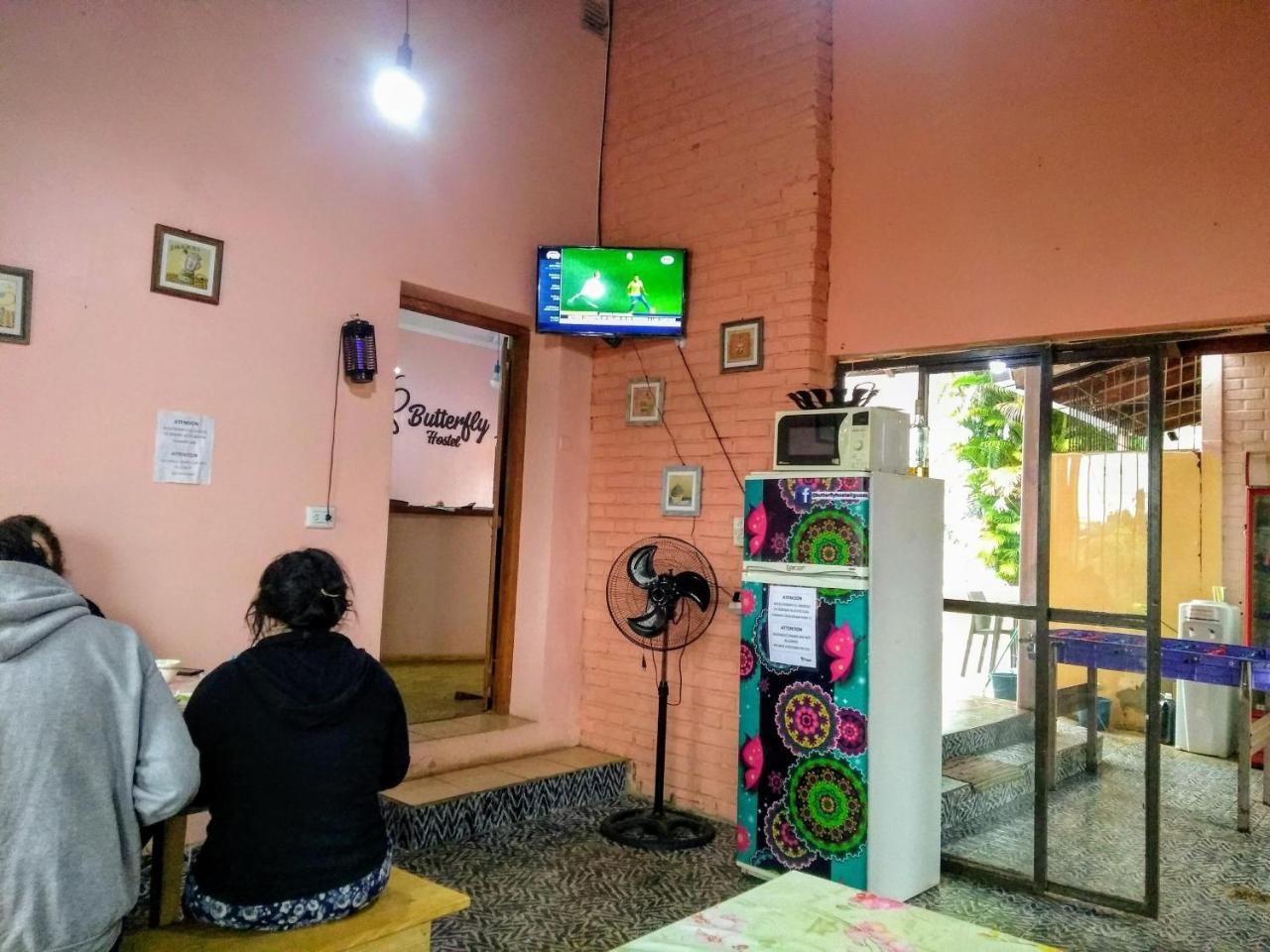 Butterfly Hostel Πουέρτο Ιγκουασού Εξωτερικό φωτογραφία