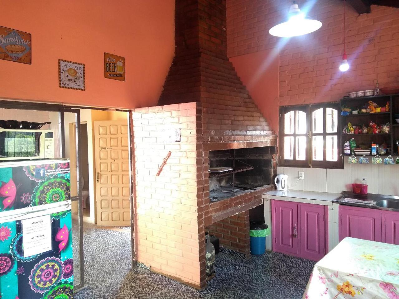 Butterfly Hostel Πουέρτο Ιγκουασού Εξωτερικό φωτογραφία